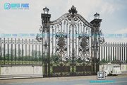 OEM Custom Vintage Wrought Iron Main Gate,  Driveway Gate