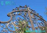 Custom Luxury Wrought Iron Gate For Your Residence