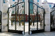 Custom Wrought Iron Gates With Competitive Prices 